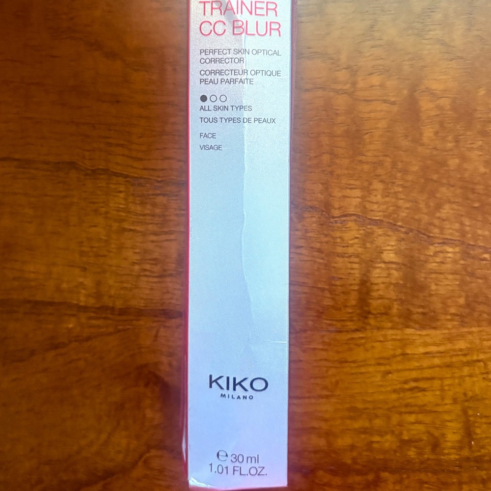 Kiko Milano Skin Trainer CC Blur 04 Corrector Smooth & Even Complexion - Dark